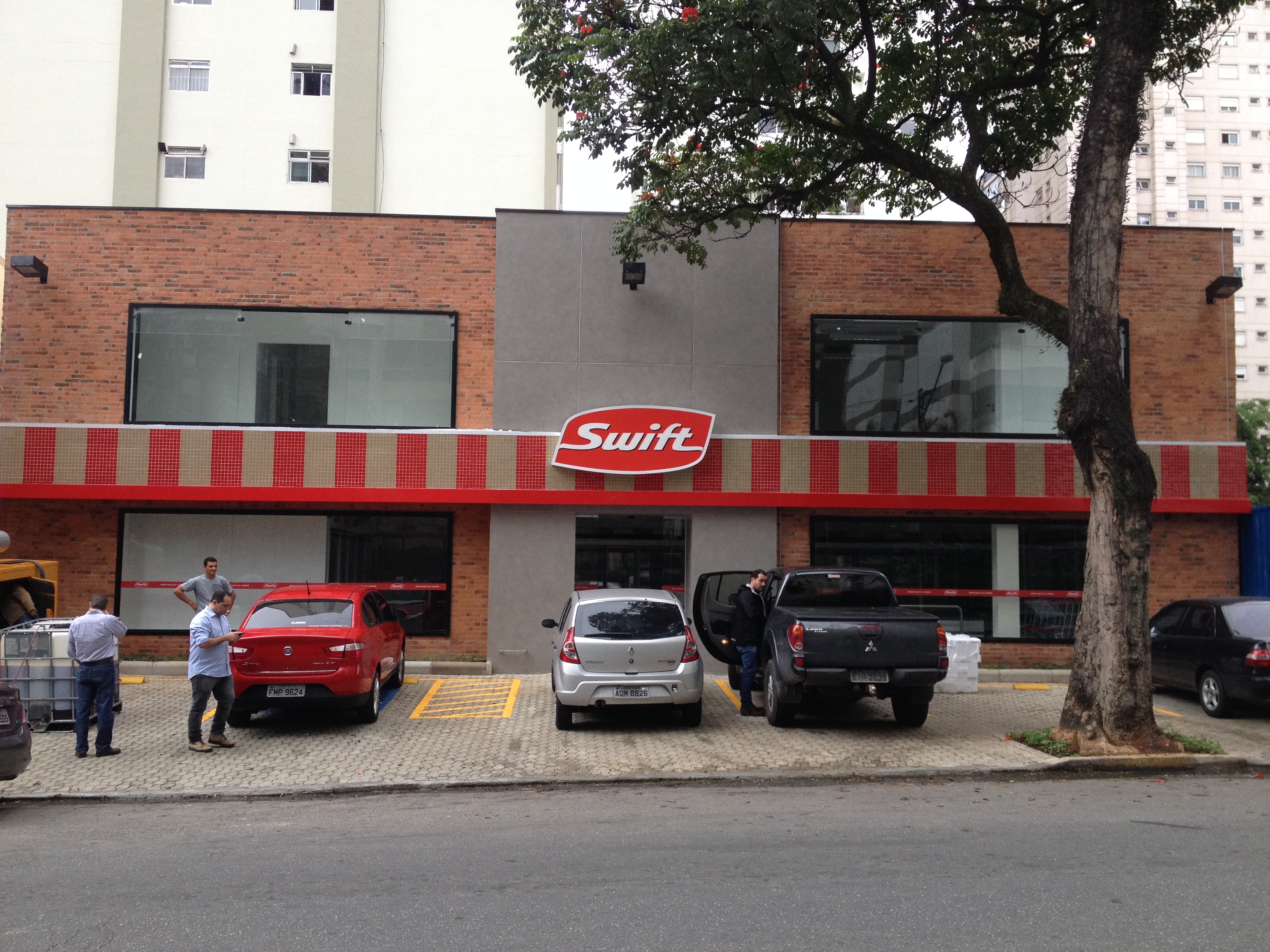 Swift - Mercado da Carne on Behance